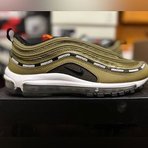 Air max 97 Undefeated sz 9
